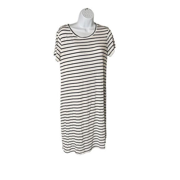 LIZ LANGE MATERNITY. SMALL STRIPED DRESS. - Picture 1 of 9